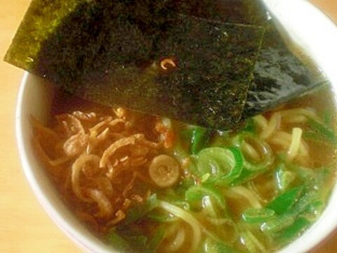   「味付け海苔＆フライドオニオンのっけラーメン」